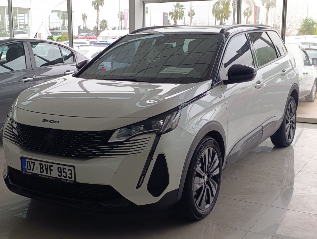 Peugeot 5008